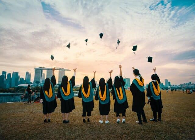 Uni scholarships are open for asylum seekers