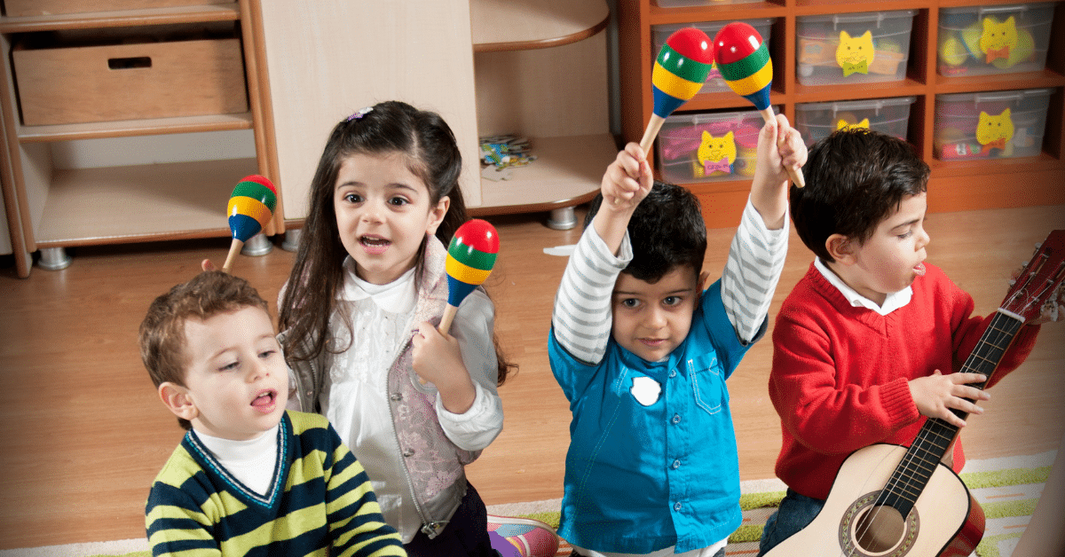 kids in sing & grow
